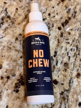 NEW Rocco & Roxie No Chew Bitter Spray Deterrent Anti Chew Spray, 8 oz
